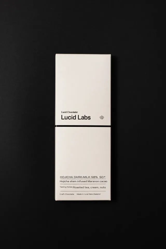 Lucid Chocolatier Hojicha Dark-Milk 58% chocoladereep 50g