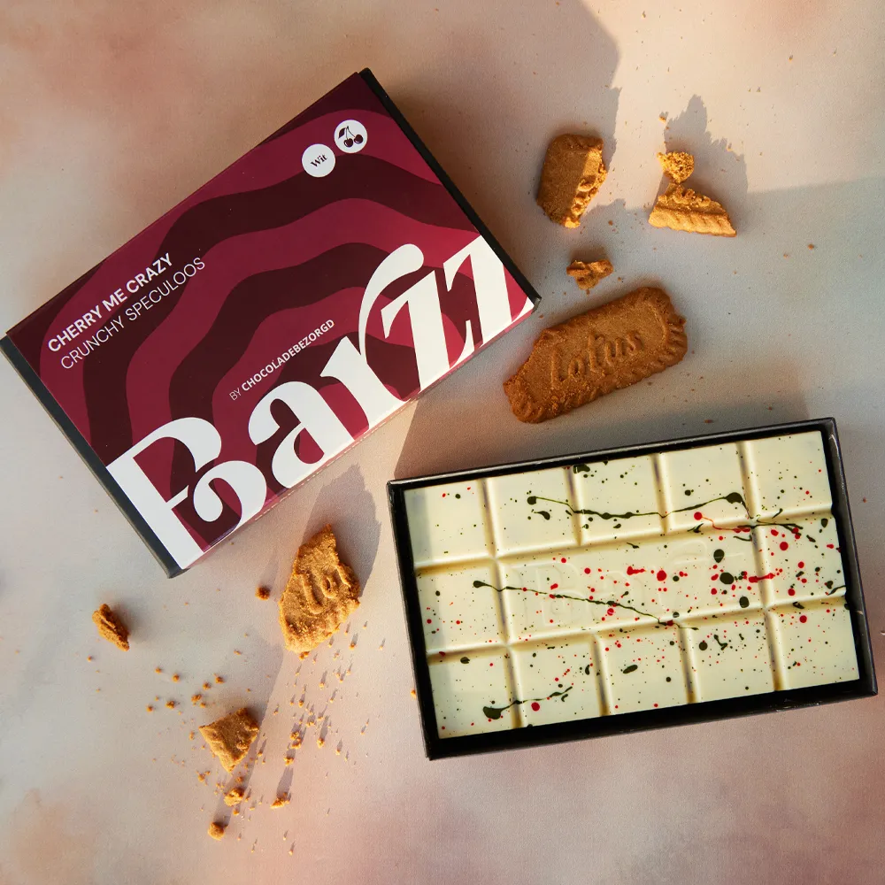 Chocoladebezorgd Barzz Lotus Cherry Cheesecake reep 220g wit