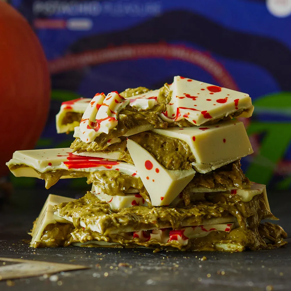 Chocoladebezorgd Barzz Halloween chocoladereep wit pistache 220g