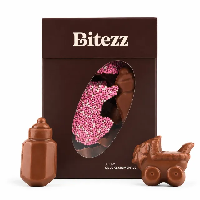 Chocoladebezorgd Wiegje & melkfles roze melkchocolade 355g