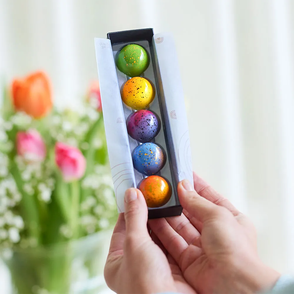 Chocoladebezorgd Paasbonbons 5 stuks bonbons brievenbus handgemaakt