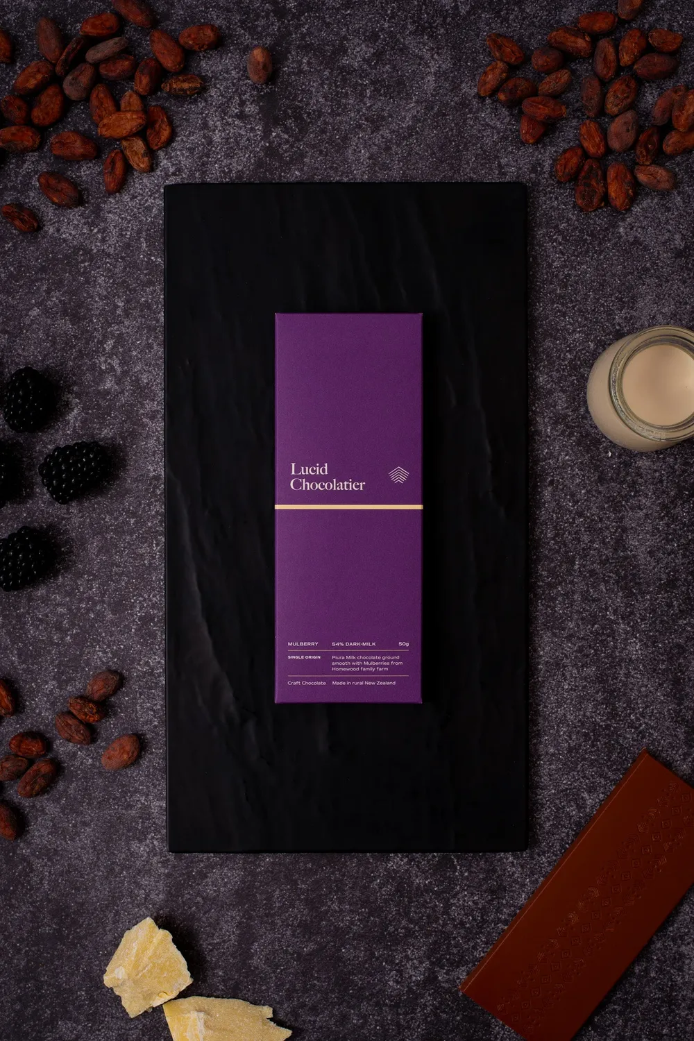 Lucid Chocolatier Infusion Mulberry melkchocoladereep 50g
