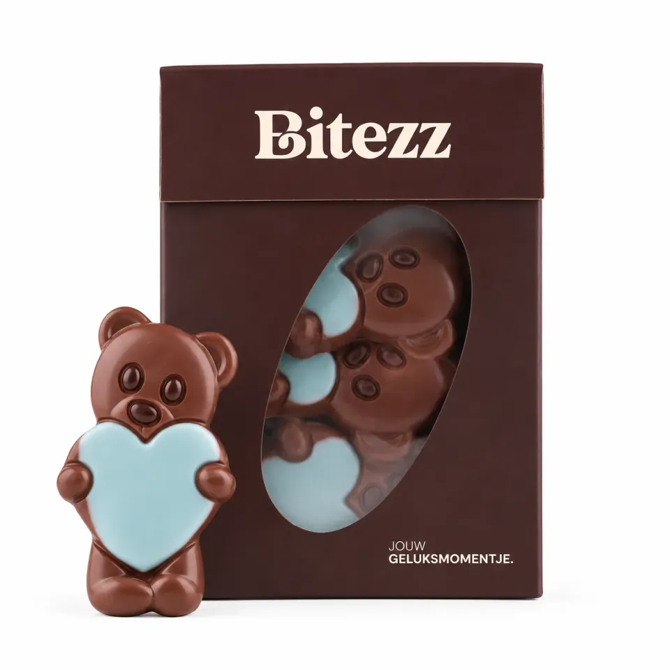 Chocoladebezorgd Liefdesbeertje blauw melk 400g