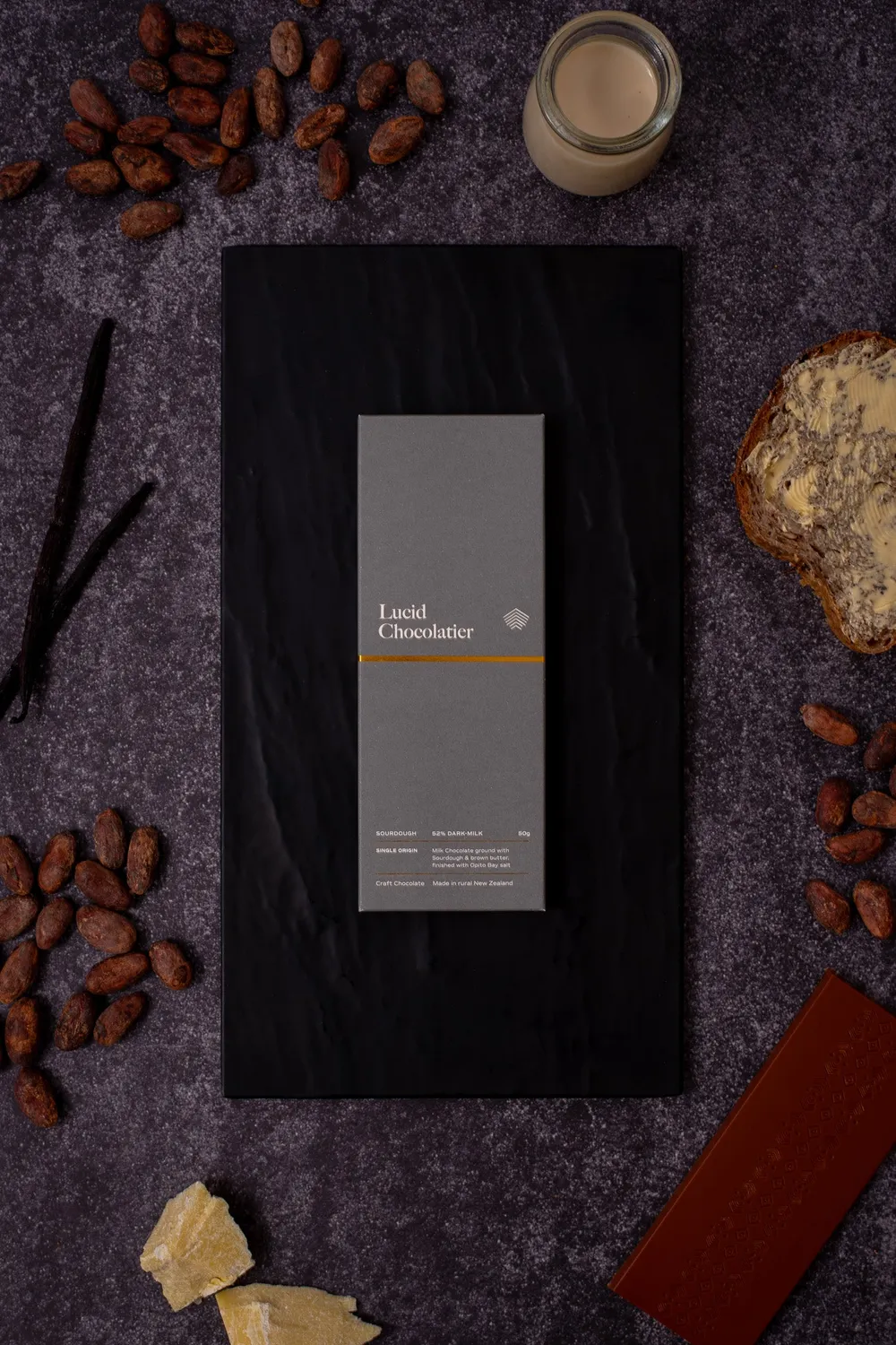 Lucid Chocolatier Sourdough melkchocoladereep 50g zeezout